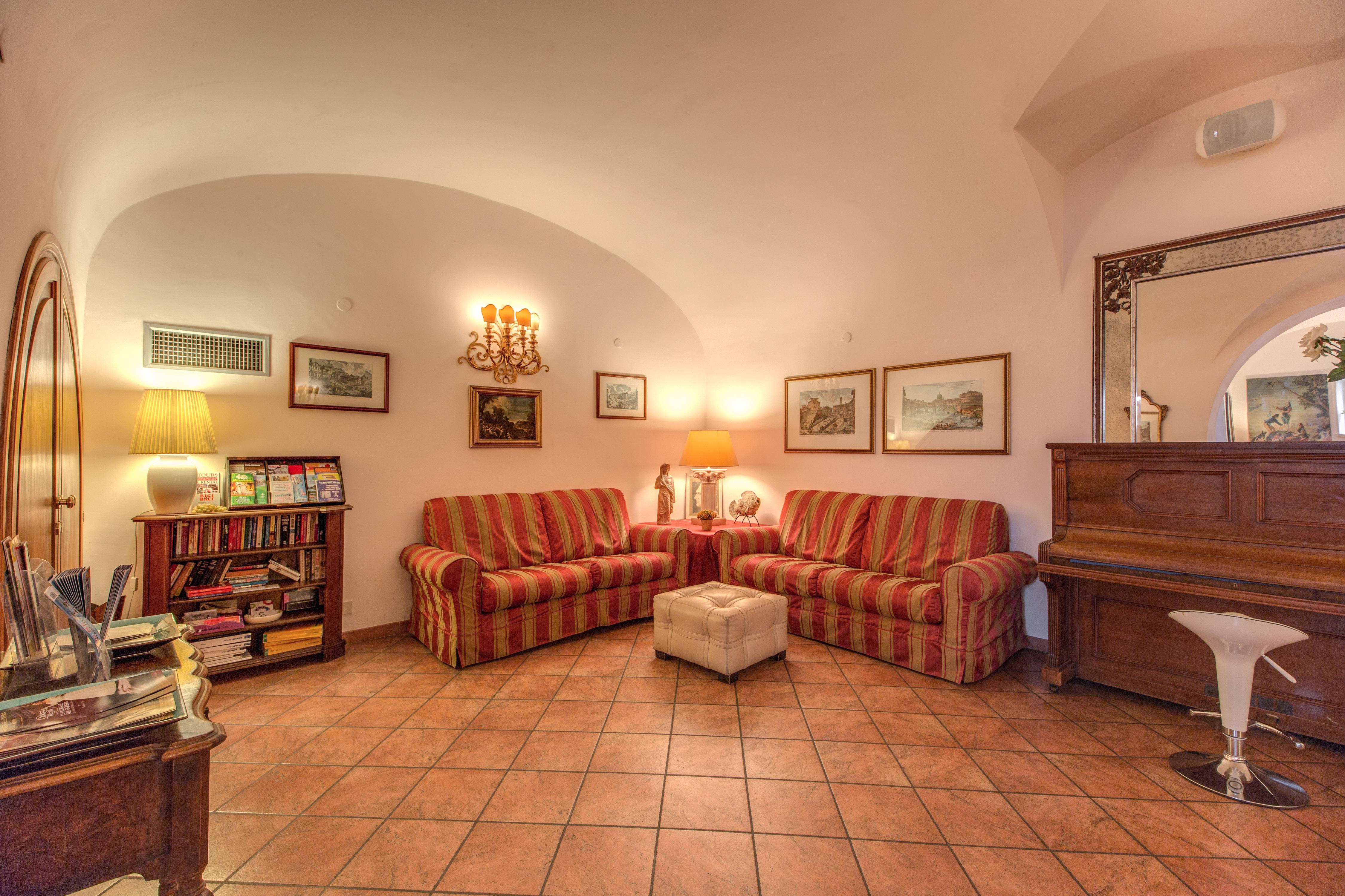 Hotel Corona Рим Екстериор снимка